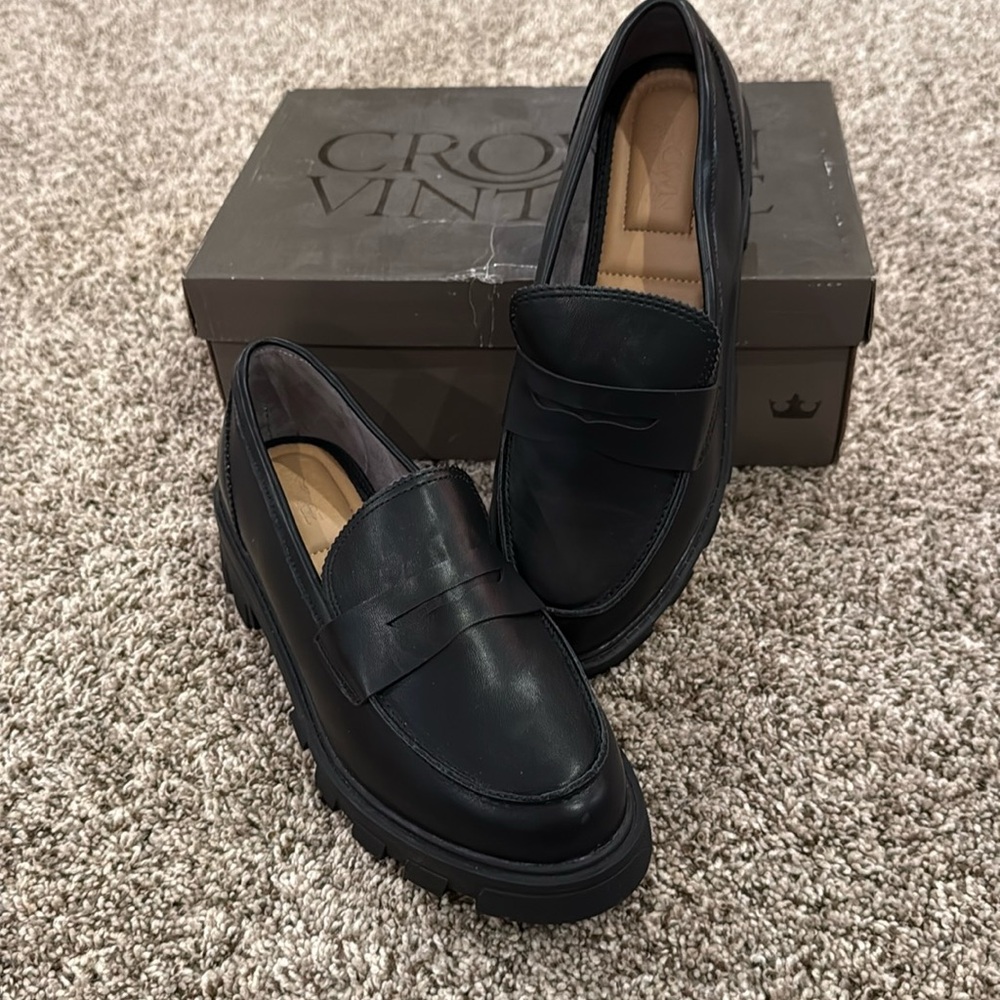 Brand new never worn loafers slip on these are also Wide width